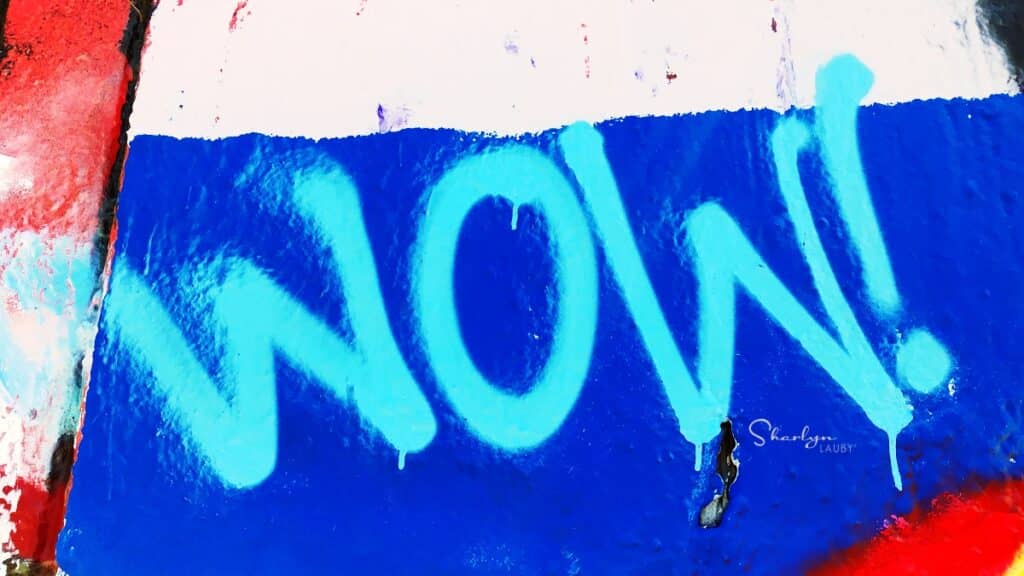 wall art wow expression about valuable training materials